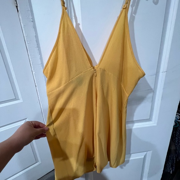 Yellow romper - Picture 1 of 2